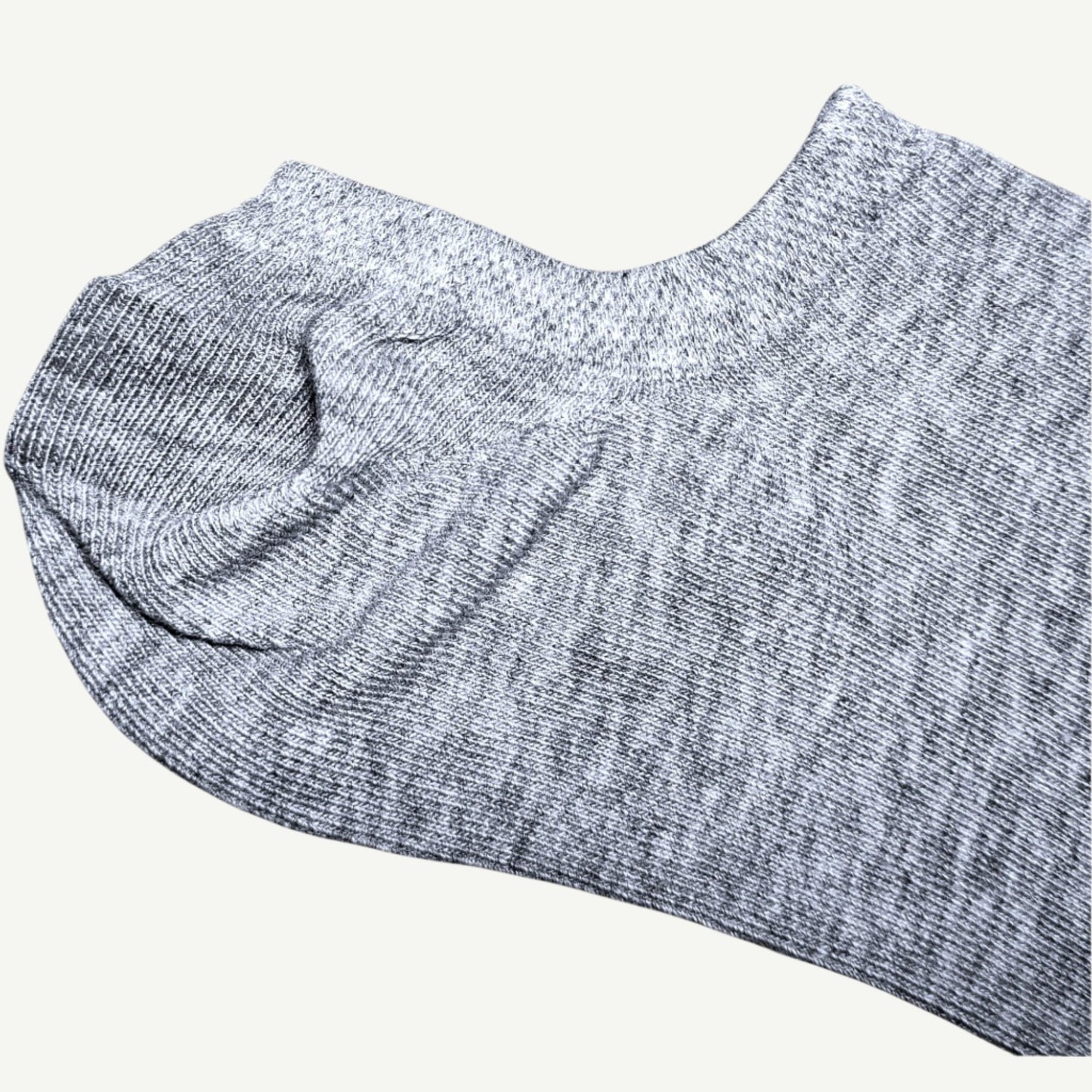 Grå ankelsokker garn