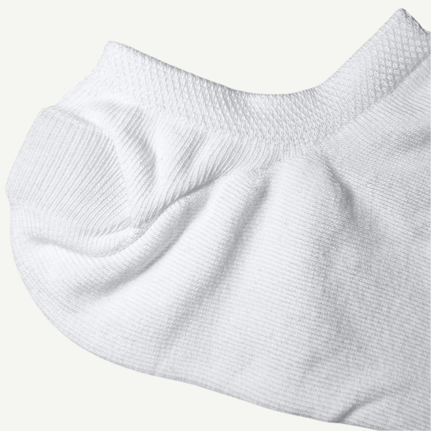 Hvite ankelsokker garn