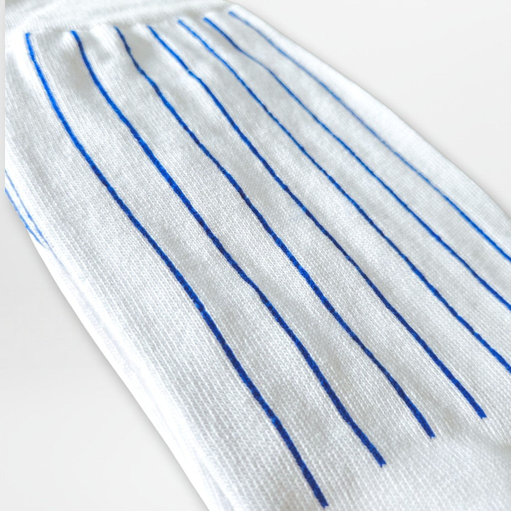 Materiale-dressokk-blå-hvit
